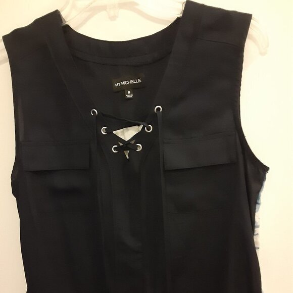 My Michelle Size M Navy Blue Sleeveless Top w/Laced V-Neck & 2 Front Pockets - Picture 2 of 4
